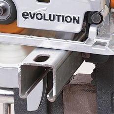 Scie circulaire multi-usages 185 mm RAGE1B