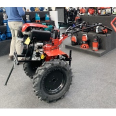Motoculteur Professionnel diesel 7 CV  349 cm3 avec roues et fraises