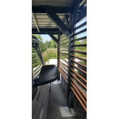 Abri toit plat en bois Douglas