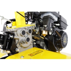 Motoculteur thermique 208 cc - 7 CV GARLAND avec roues métalliques, fraises et soc butoir.