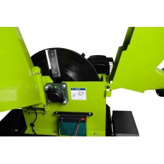 Broyeur de végétaux thermique Professionnel 15 CV - 420 CC ZIPPER ZI-HAEK15000