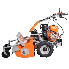 Débroussailleuse broyeur à fléaux autotracté 302 cc - W704E