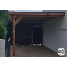 Carport toit plat adossé en bois Douglas